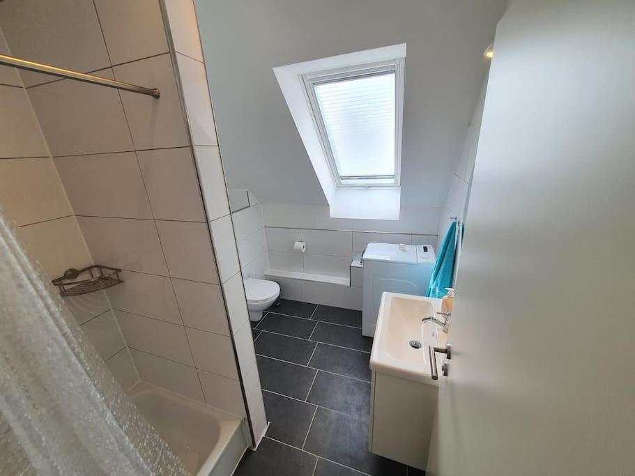 Kiel-Russee Familienwohnung, Lademoeglichkeit, Co2 Frei Exteriér fotografie